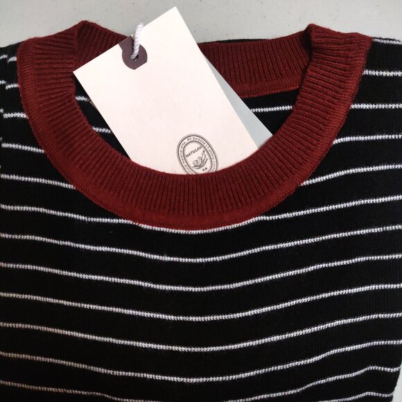 Brand New Black/White Stripe Sweater - Snug Fit, Soft & Warm, 8% Wool - Picture 7 of 7